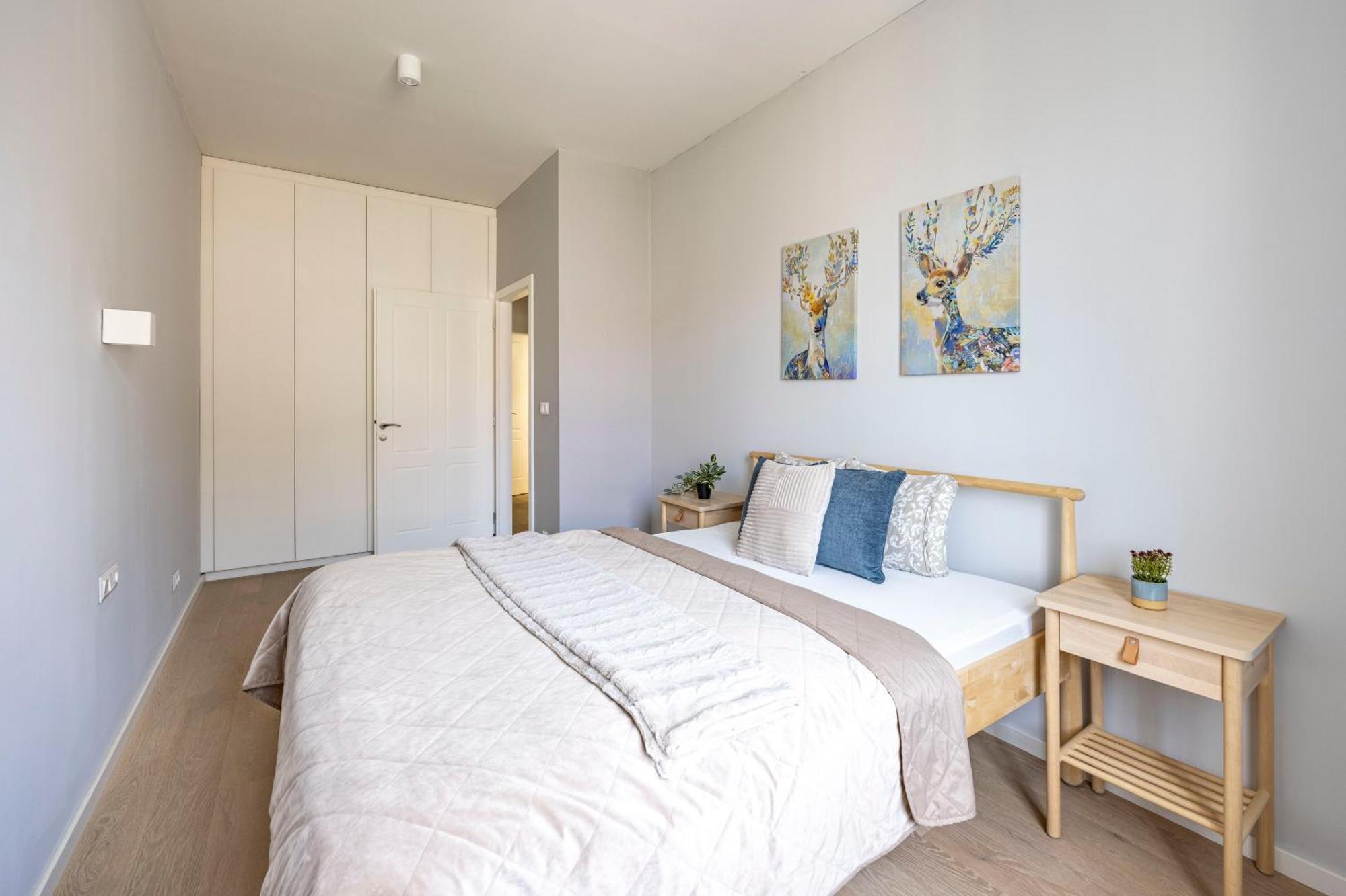 Stylish & Spacious Central Suite By Prestige Homes Budapeste Exterior foto
